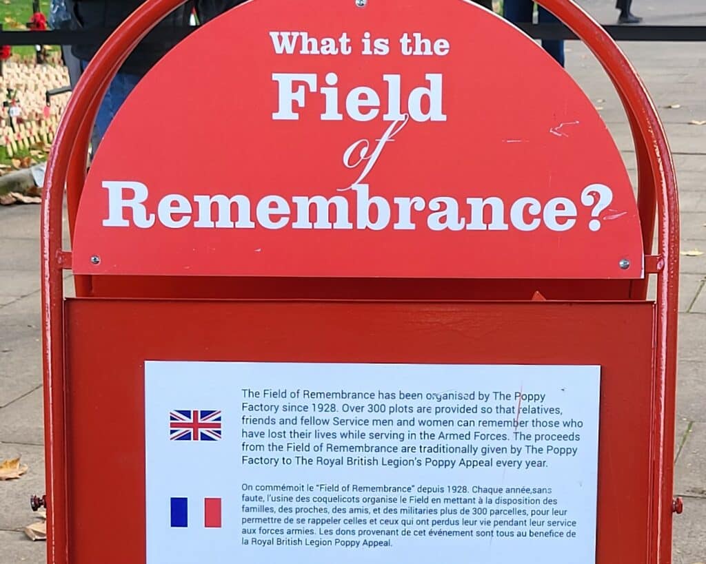 Poppy Fields, L'usine de coquelicot et la commémoration des soldats britanniques tombés au front en 14-18.
