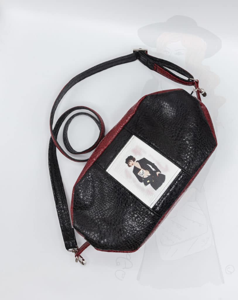 Sac en bandoulière noir et rouge