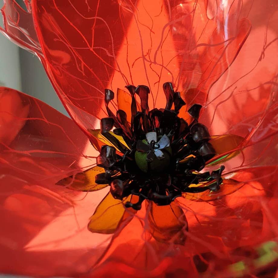 Coeur du coquelicot, oeuvre de l'artiste upcycling Renaissance