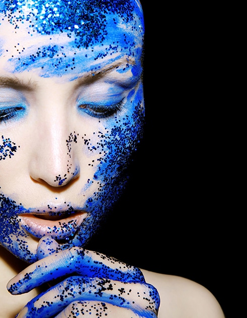 Evenement Inter-blogueurs, le bleu, élégance et créativité, viagse sublimé avec du bleu
