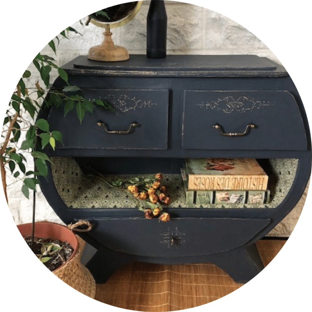Meuble fabriqué avec du carton recyclé, mobilier solide et resistant